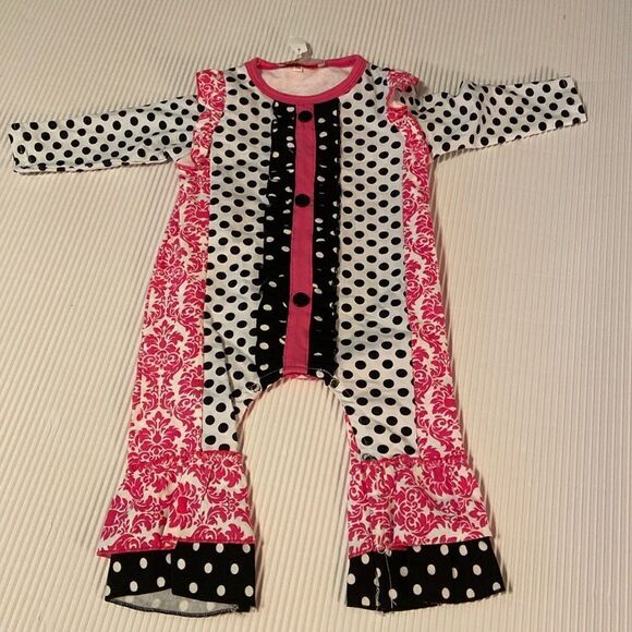 Boutique Romper Ruffled Legs Polka Dot & Damask 9 Month - Picture 1 of 5
